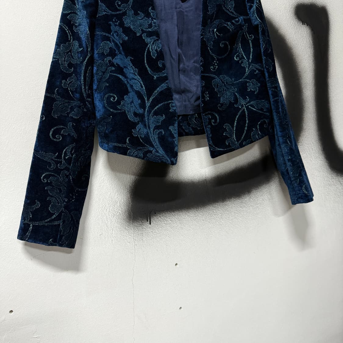 백화점판 랑방 16fw 벨벳 메탈릭 오리엔탈 크롭 자켓 상품이미지4