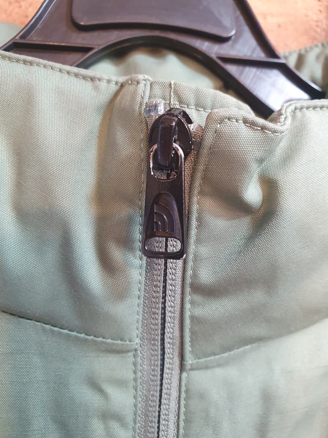 노스페이스 여성 롱 코트 L 카키 상품이미지3