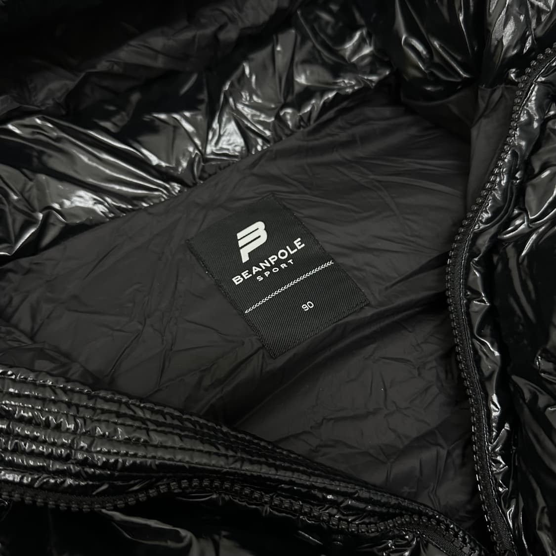 빈폴 여성 유광 덕다운 롱패딩 블랙 90(S) 상품이미지4