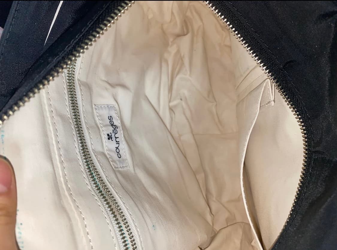 꾸레쥬 나일론 숄더백 상품이미지4