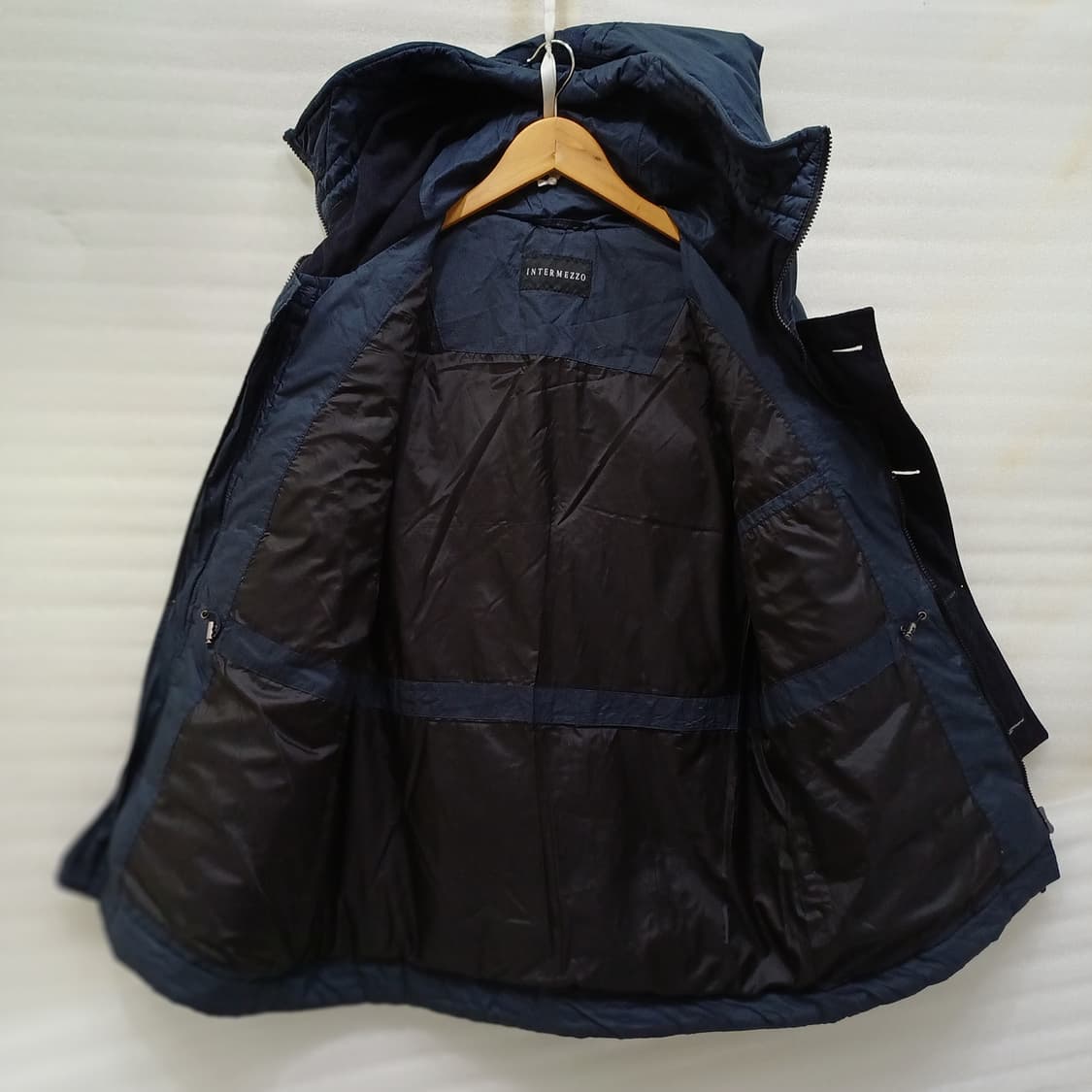 인터메조 남성 다운 후드 패딩 자켓 남성 L 겨울 가벼움 사랑봉봉 상품이미지3