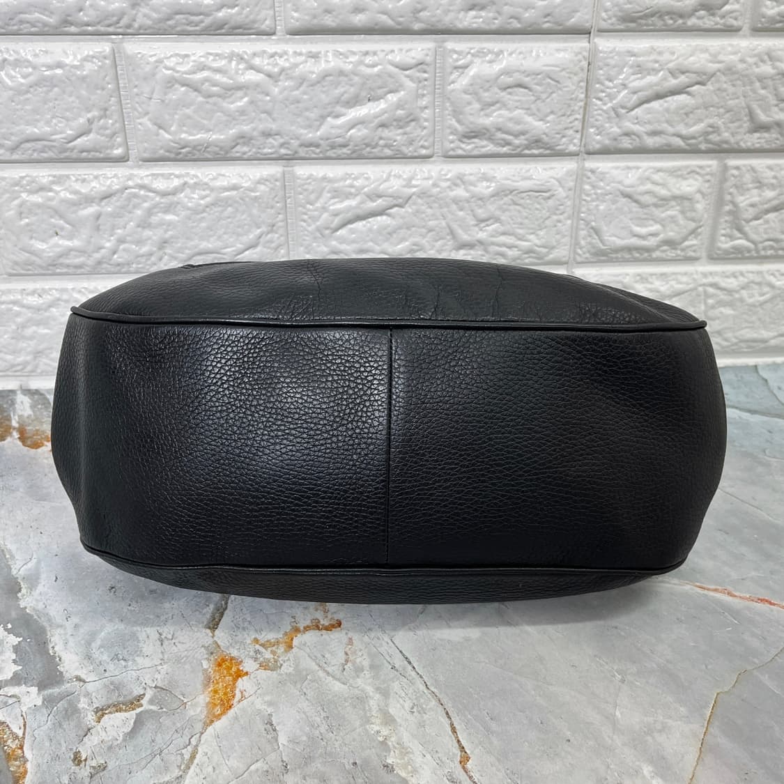 Burberry Vintage Leather Herringbone Tot 상품이미지5