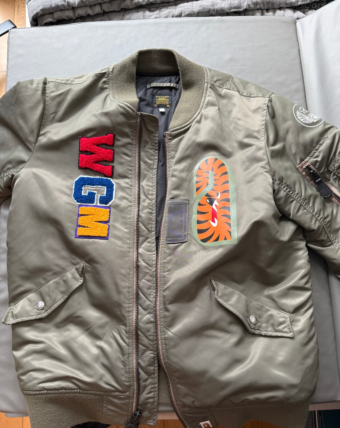 베이프 MA-1 자켓 상품이미지1