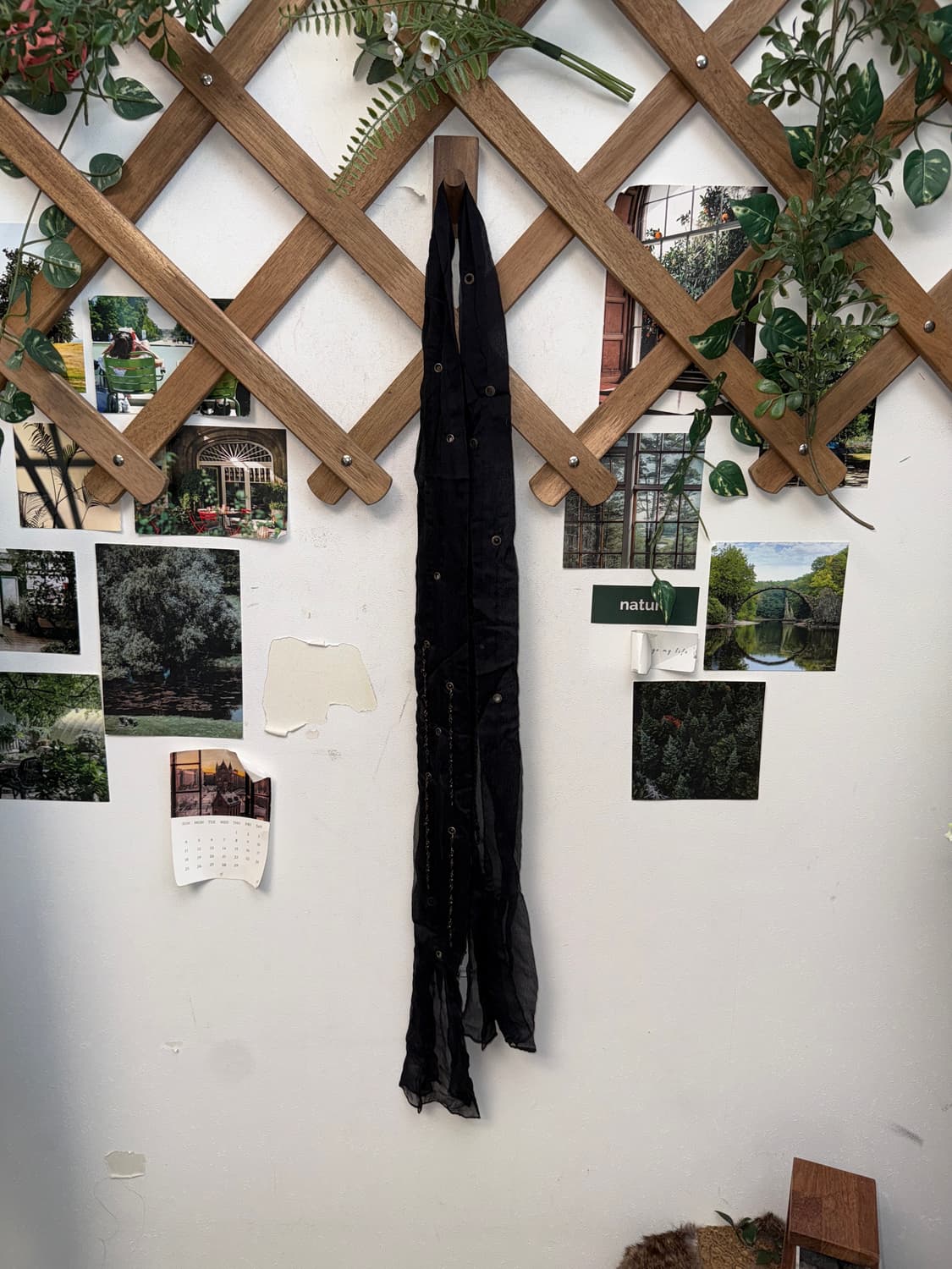 Black oriental eyelet beads silk scarf 상품이미지3