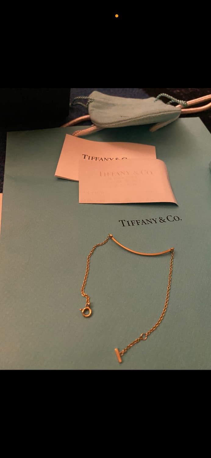 [정품] 티파니 T 스마일 스몰 브레이슬릿 옐로우골드 S사이즈 / SSS 상품이미지1