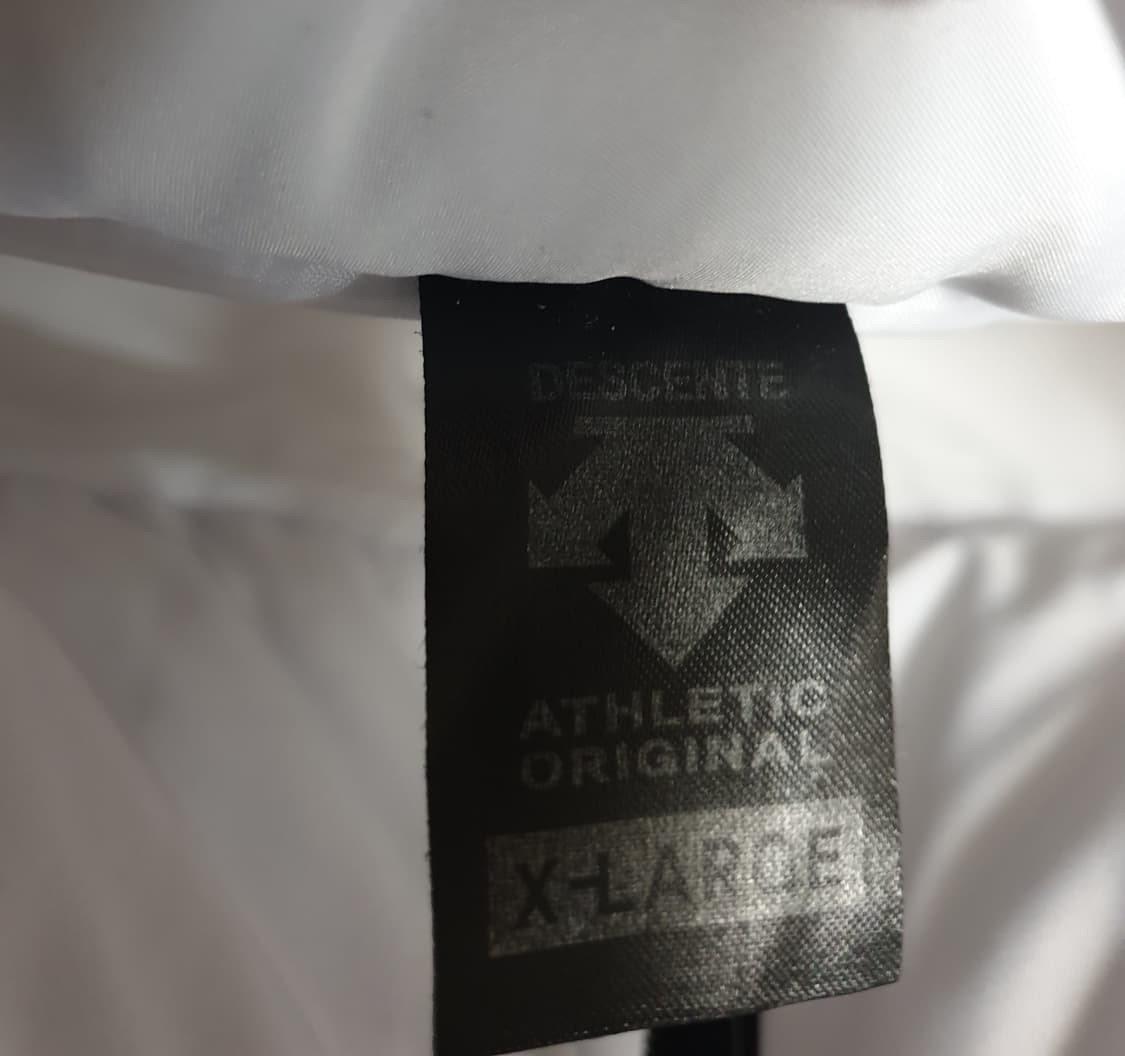 데상트 재팬 스위스스키 경량 패딩 조끼 (XL) 상품이미지5