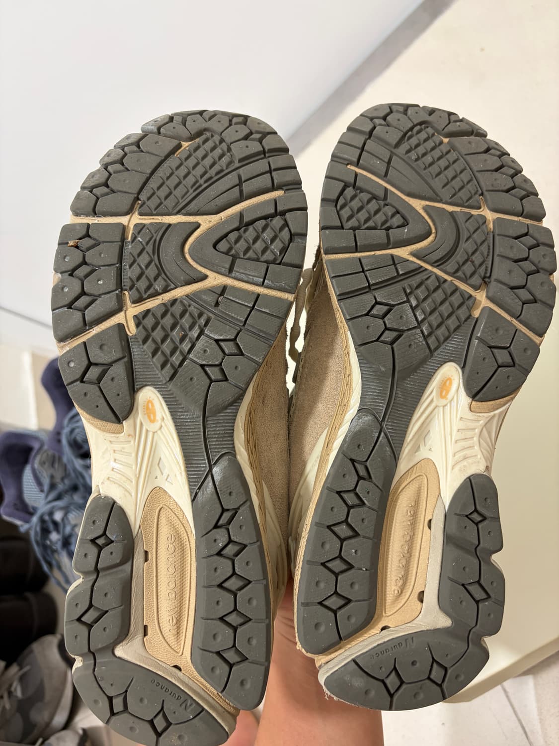 뉴발란스 x 오라리 1906R 본 화이트 11사이즈(290) 상품이미지7