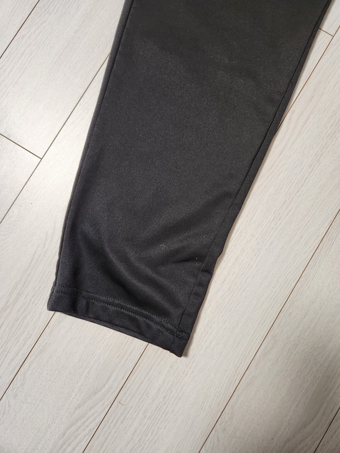 새상품급)푸마 기모 트레이닝 트랙 팬츠 사이즈xl 상품이미지3