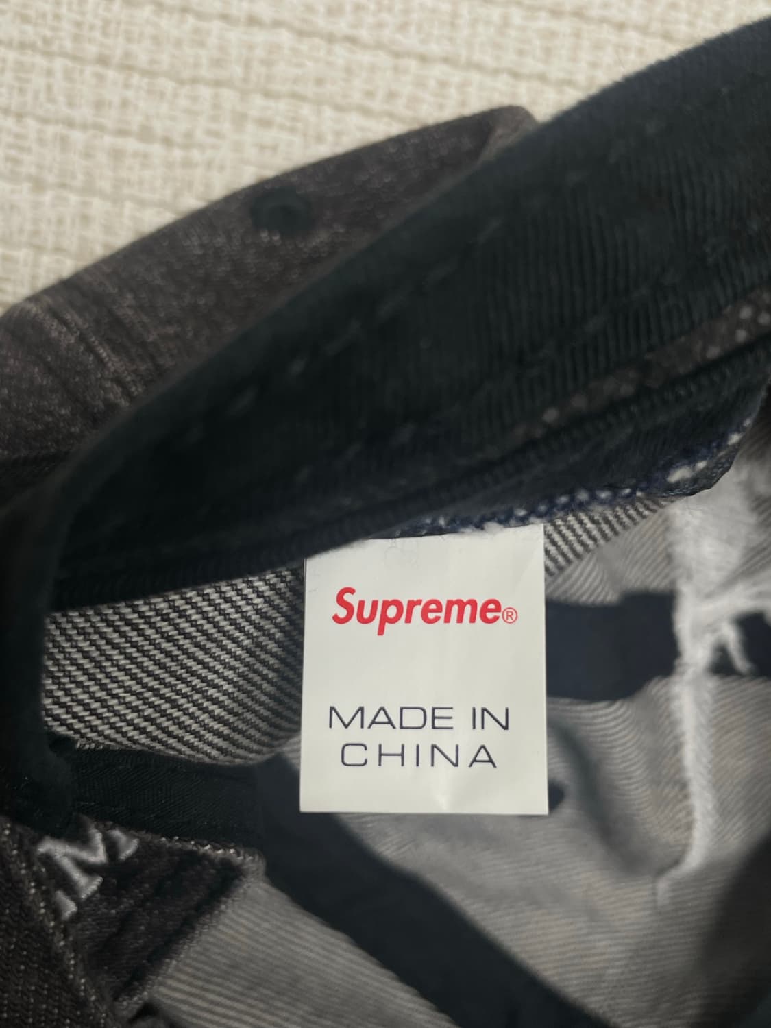 18fw 슈프림 쥬라기 블랙 데님 6패널 볼캡 상품이미지4