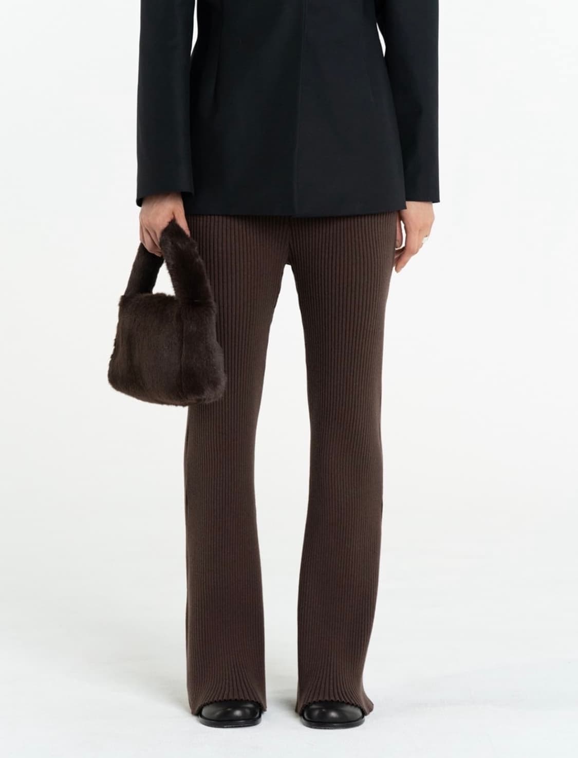 아모멘토 립니트 팬츠 상품이미지2