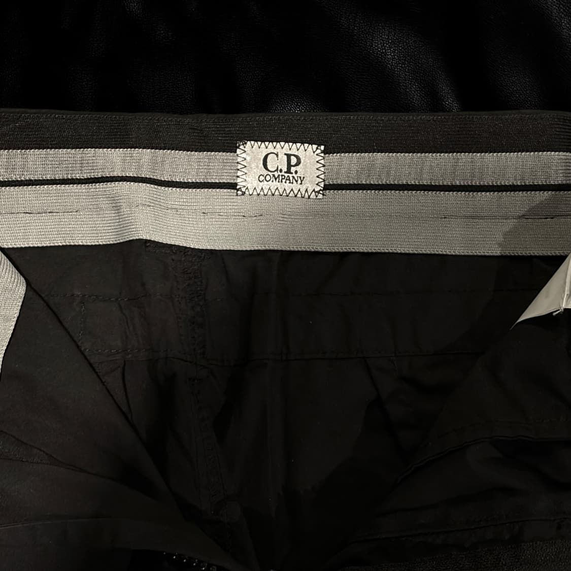 CP컴퍼니 렌즈 와펜 카고 조거팬츠 상품이미지6