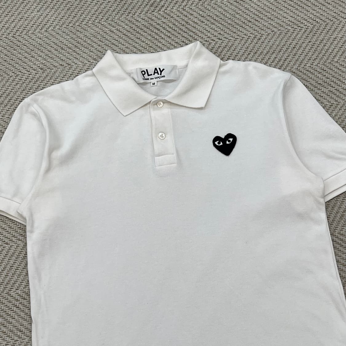 꼼데가르송 하트 로고 카라티 r3347 상품이미지3