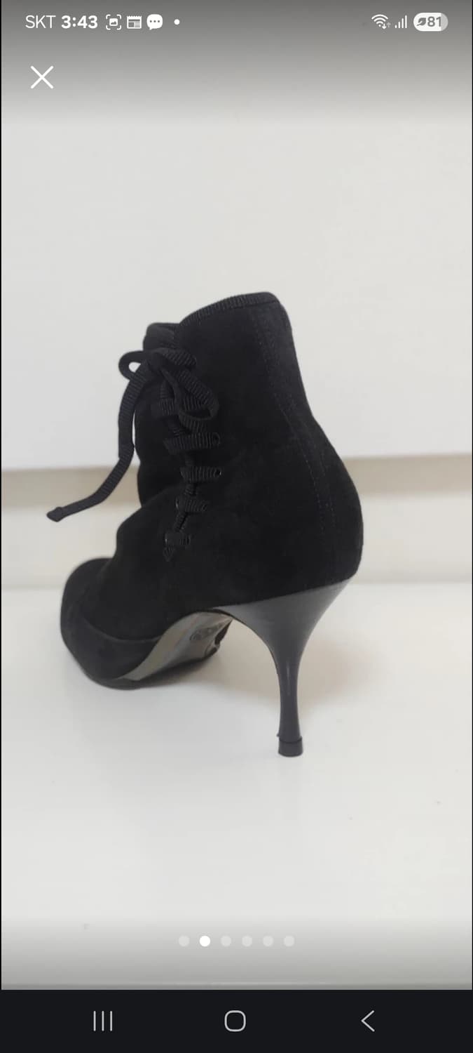 페라가모 블랙 스웨이드 앵클 부츠,사이즈7(240)거의새거 상품이미지2