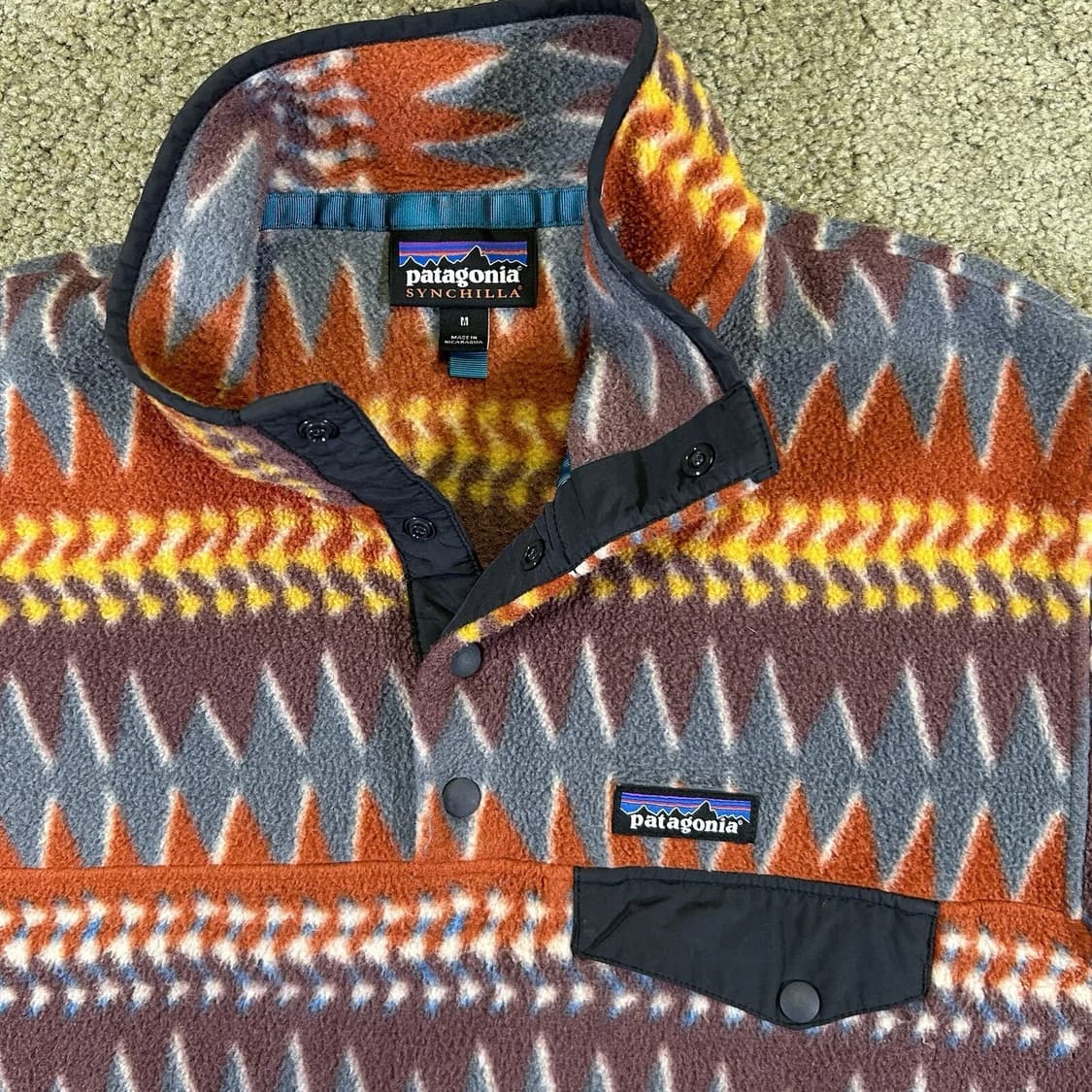 15FW 파타고니아 신칠라 스냅-T 오렌지멀티/그레이 아즈텍 패턴 상품이미지2