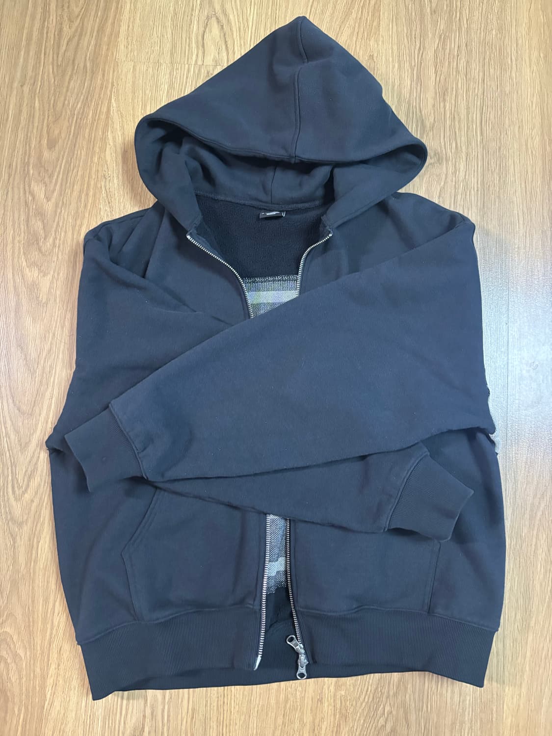 Corteiz 아일랜드 맥스드 패널 후드집업 상품이미지4