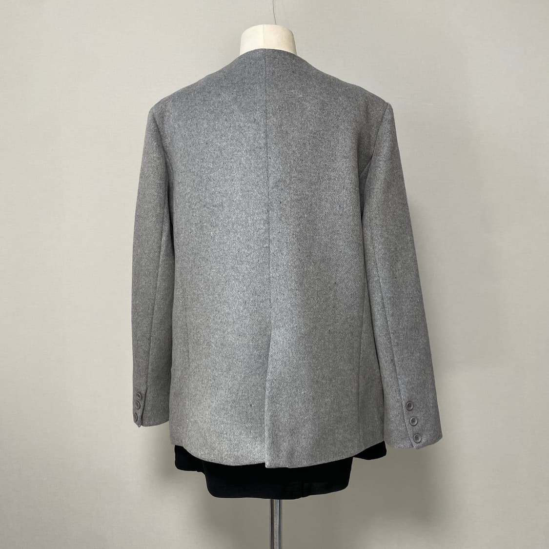 앞판 인조가죽 배색 울 노카라 자켓 상품이미지10