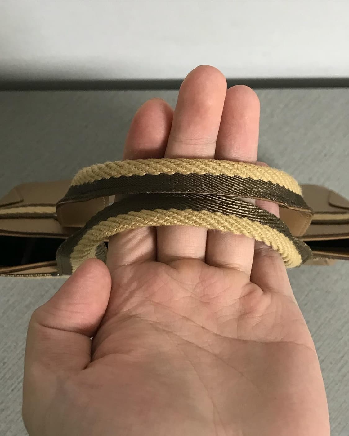 구찌 로고 레더 토트백 상품이미지9