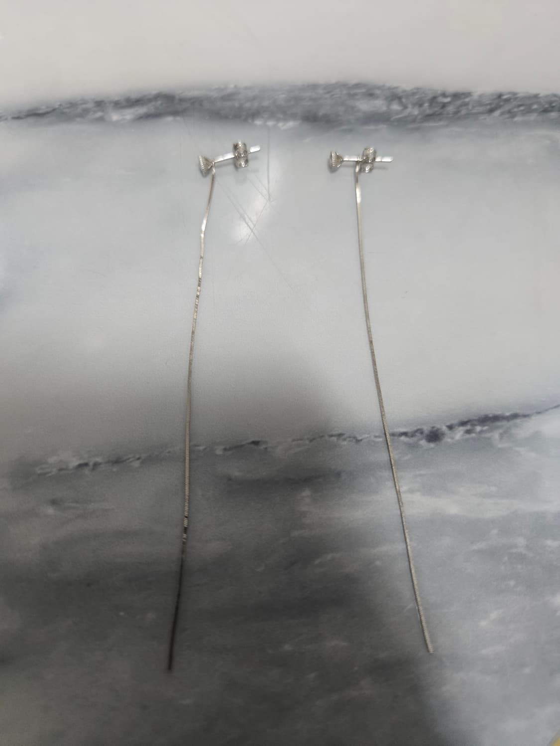 금값처분) 14k 화이트골드 롱 스네이크 체인 귀걸이  상품이미지9