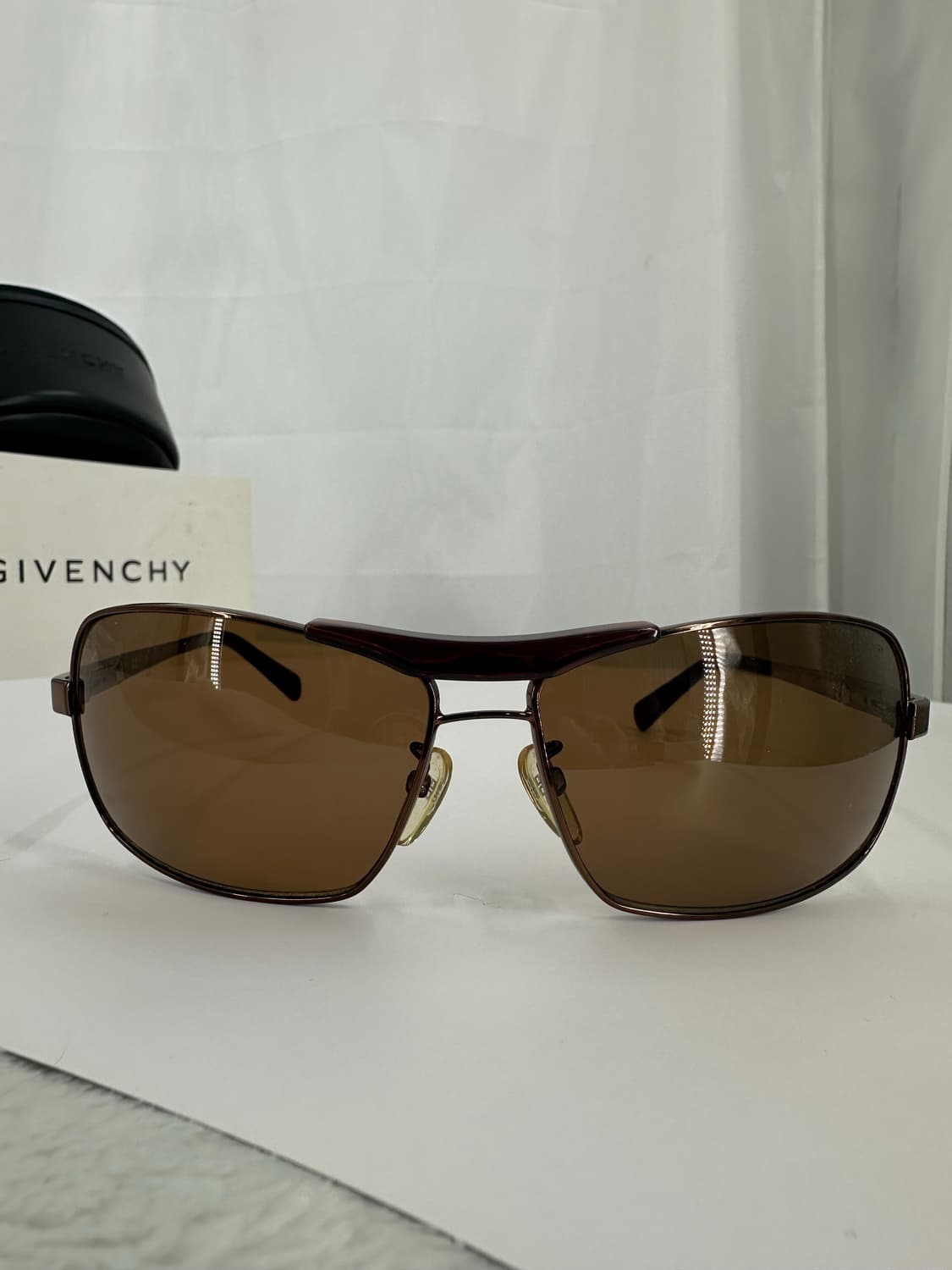 [새상품 무료배송] 정품 지방시 Made in Italy 선글라스 상품이미지1