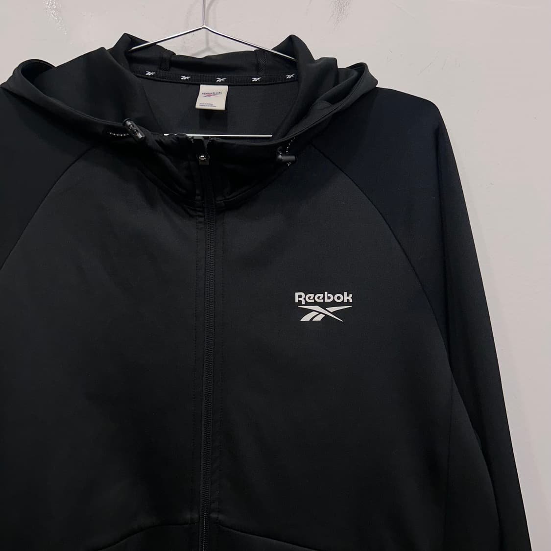 리복 클래식 래글런 하이넥 후드집업 상품이미지1