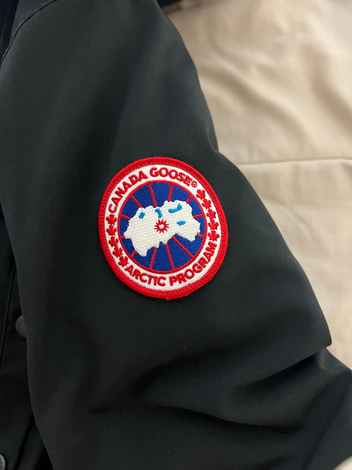 캐나다구스 패딩 xs 상품이미지2