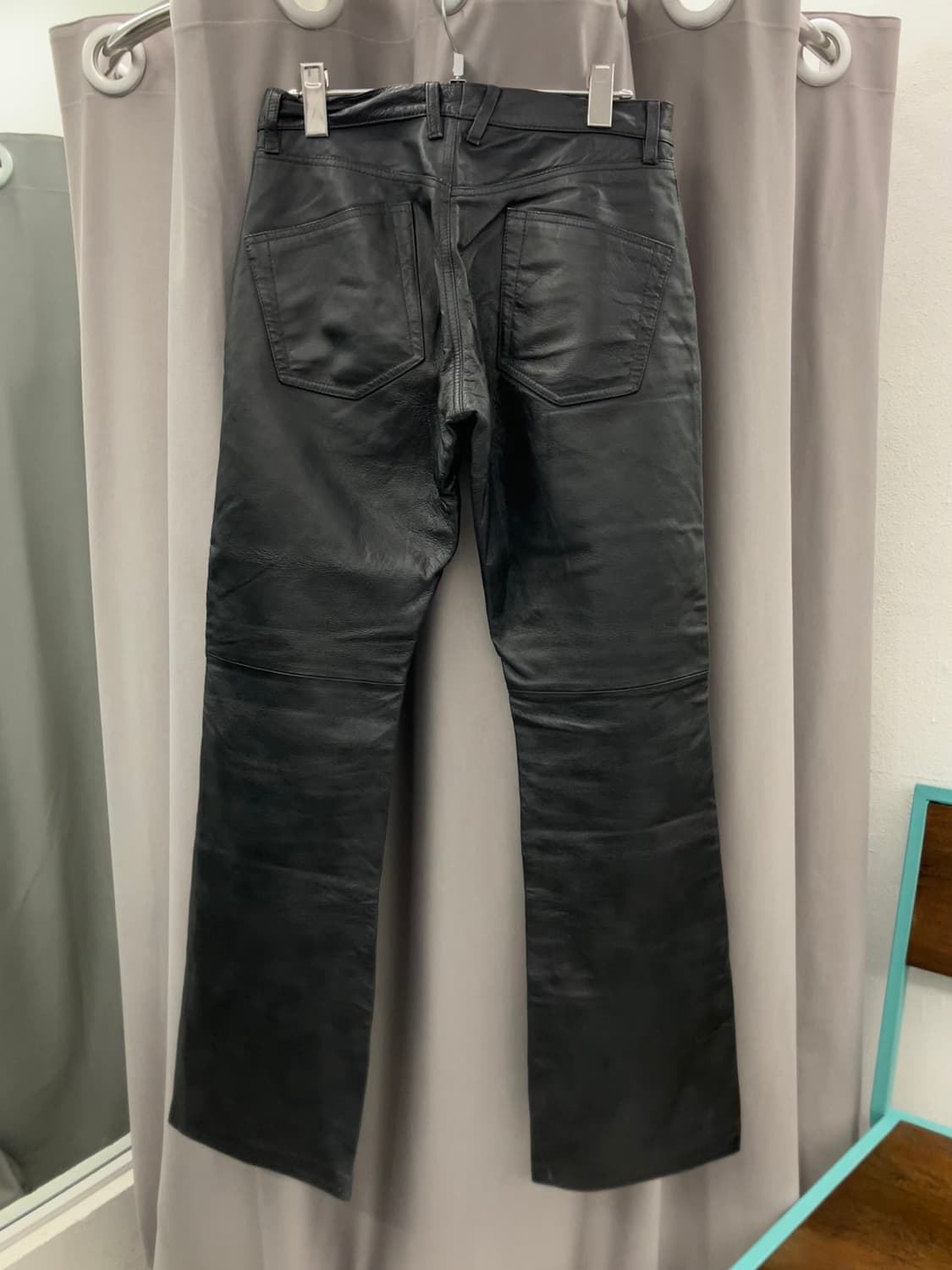 세미부츠컷 레더 팬츠 상품이미지4