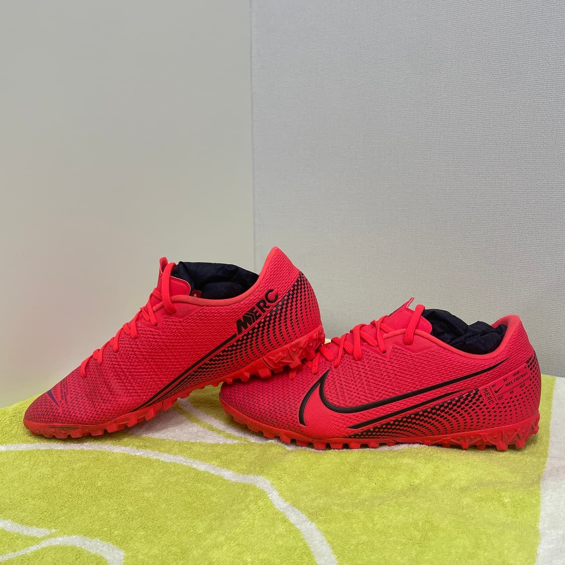 나이키 머큐리얼 베이퍼 13 아카데미 TF 265mm AT7996-606 상품이미지1