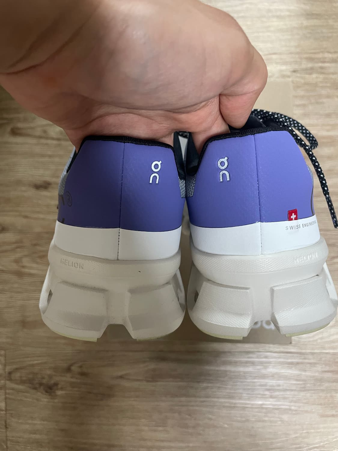 온 러닝 클라우드몬스터 270 상품이미지3