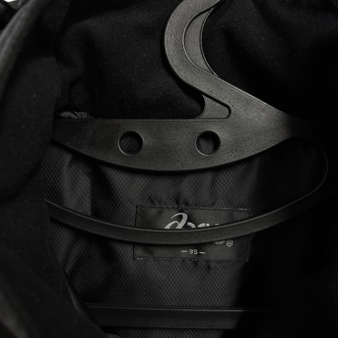 아식스 올드스쿨 후드탈착 내피점퍼 상품이미지3