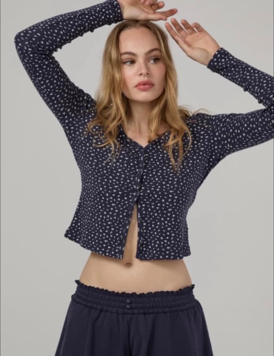 Glowny flower cardi navy👢 상품이미지1