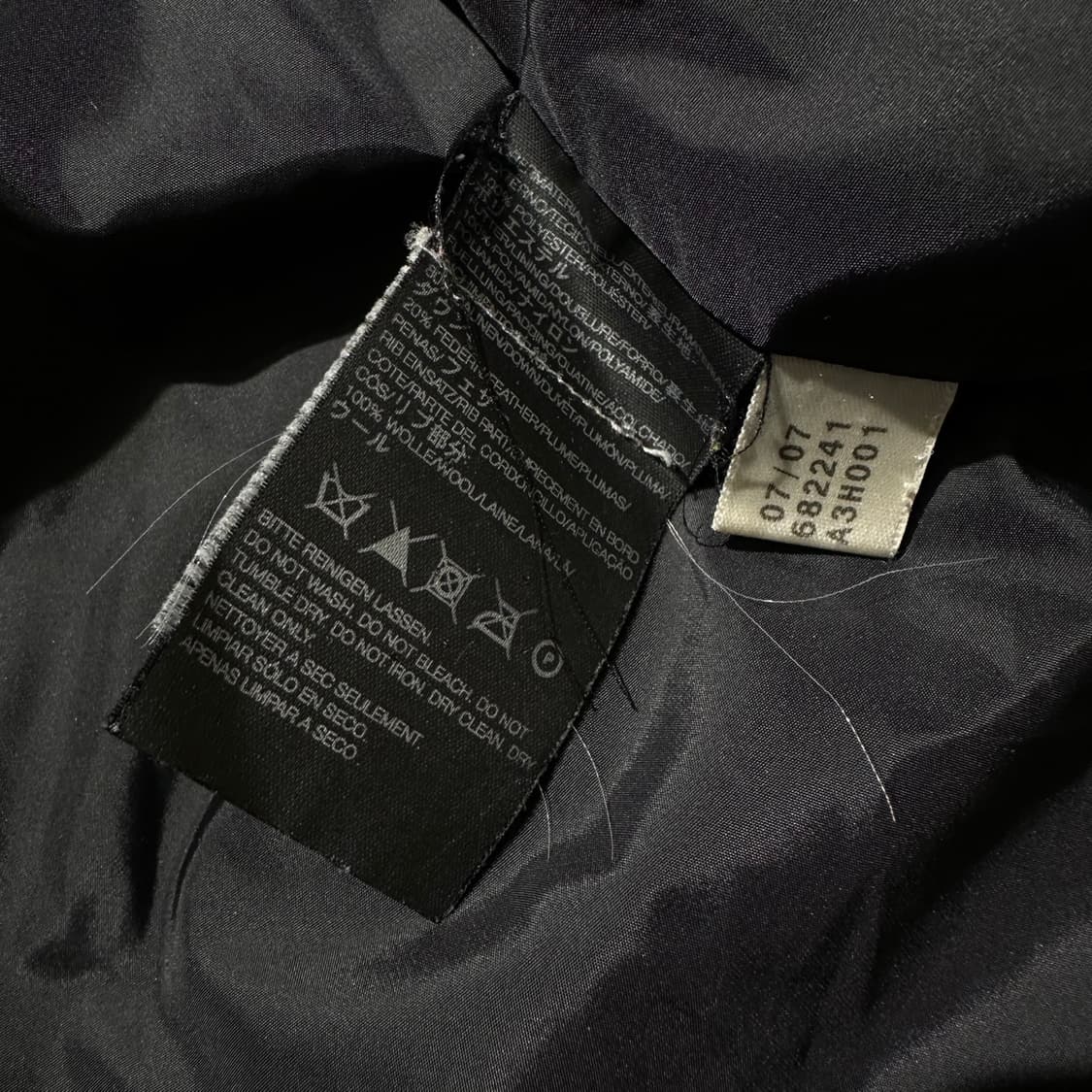 Y-3 요지 야마모토 다운 패딩 블랙 상품이미지9