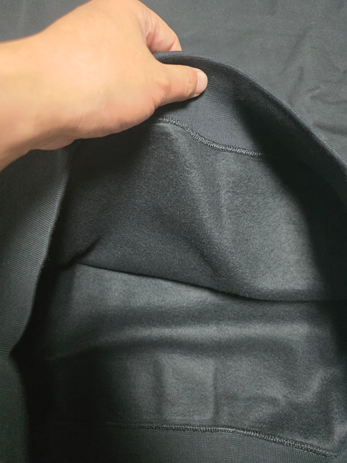 나이키 솔로 스우시 스웻셔츠 US XL(DX1361-010) 상품이미지3