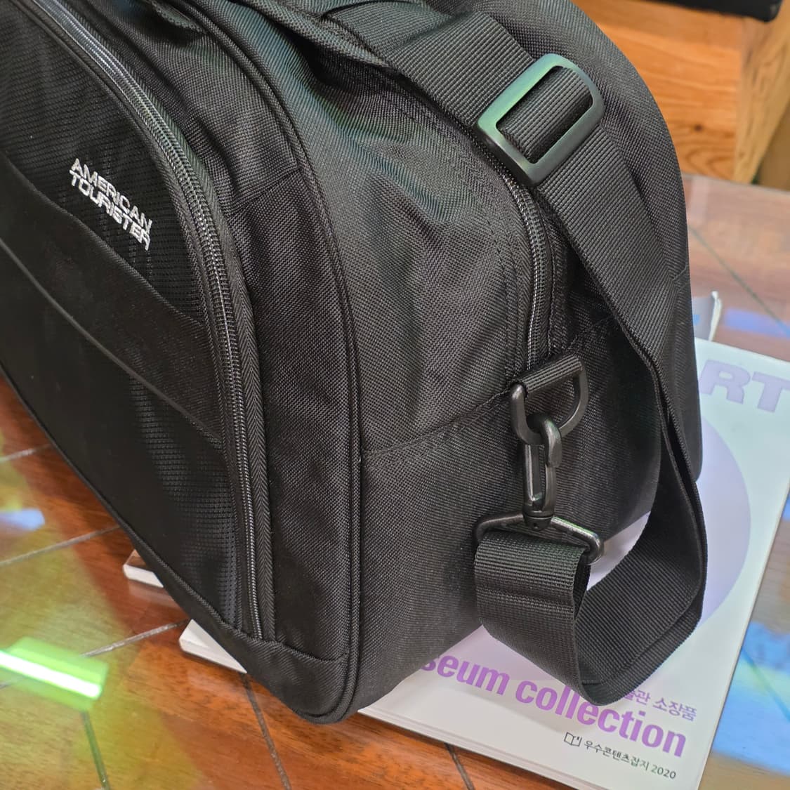 아메리칸투어리스터 블랙 보스턴백 상품이미지7