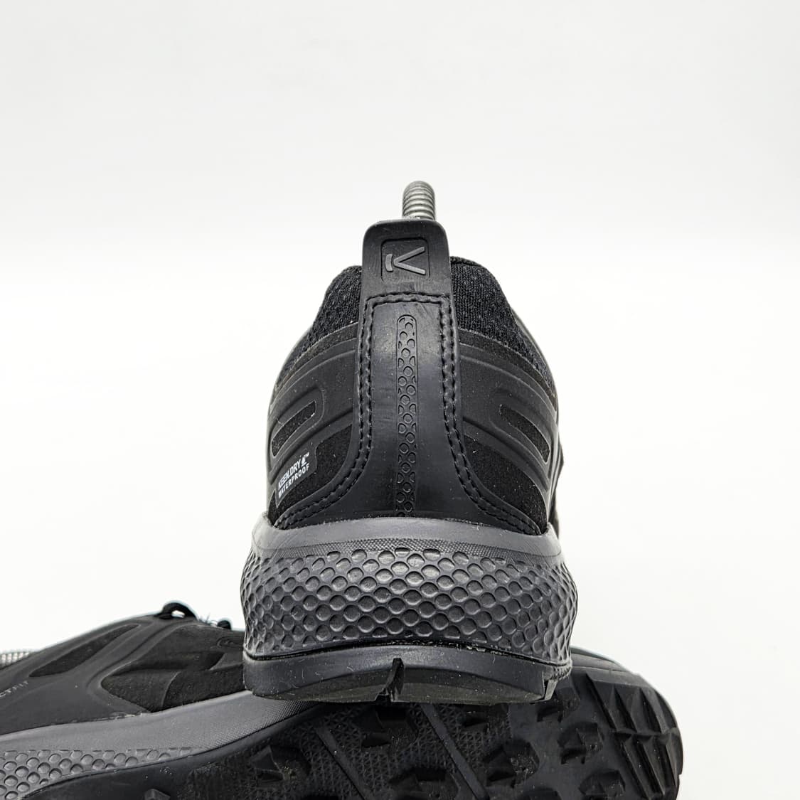 KEEN 익스플로어 워터프루프 하이킹 슈즈 블랙 (270) 상품이미지2