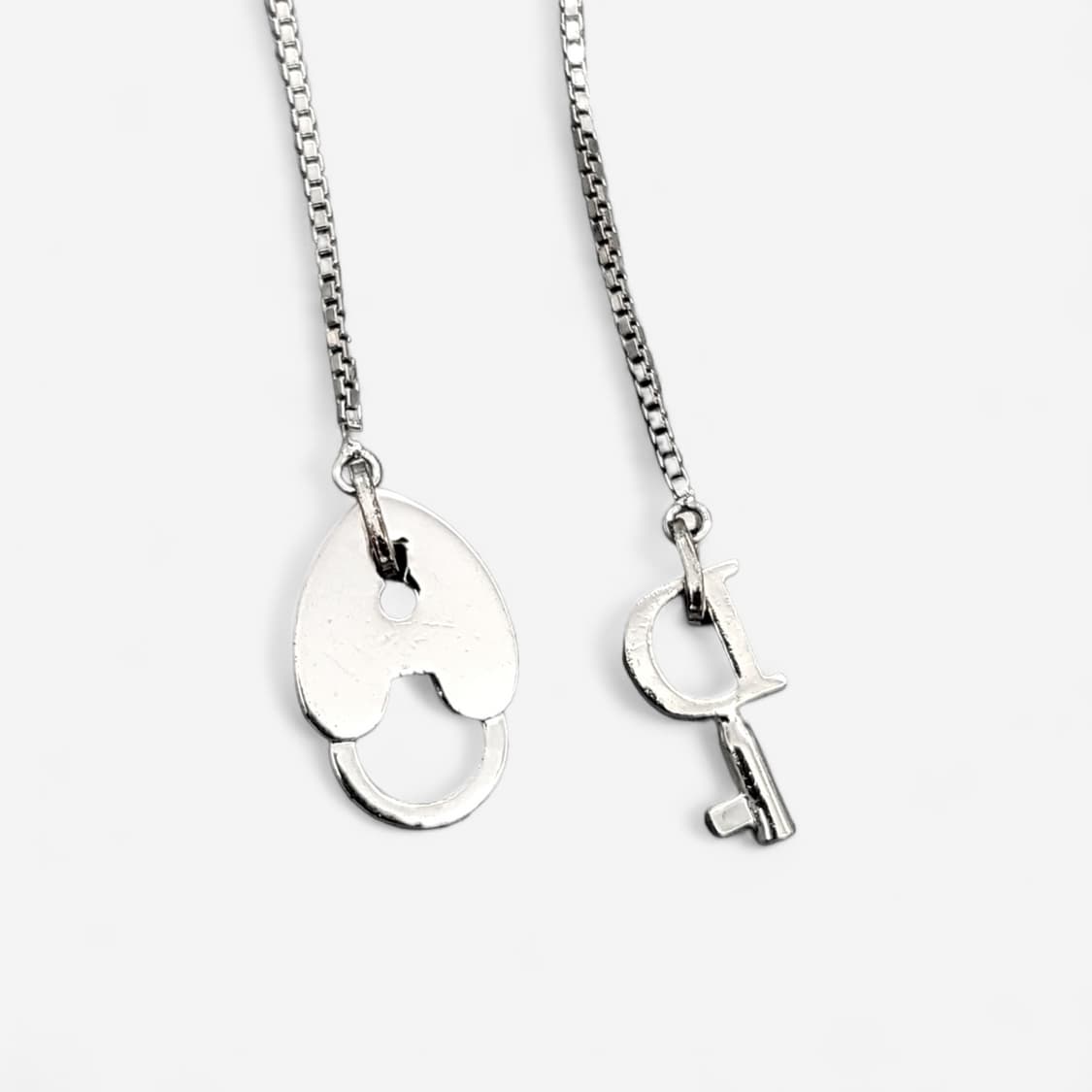 디올 하트패드락 목걸이 상품이미지7