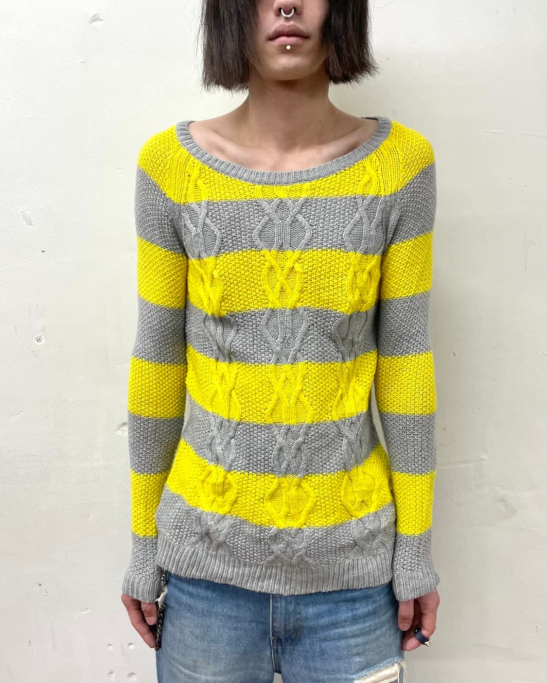  Yellow & Grey Stripe Knitwear  상품이미지1