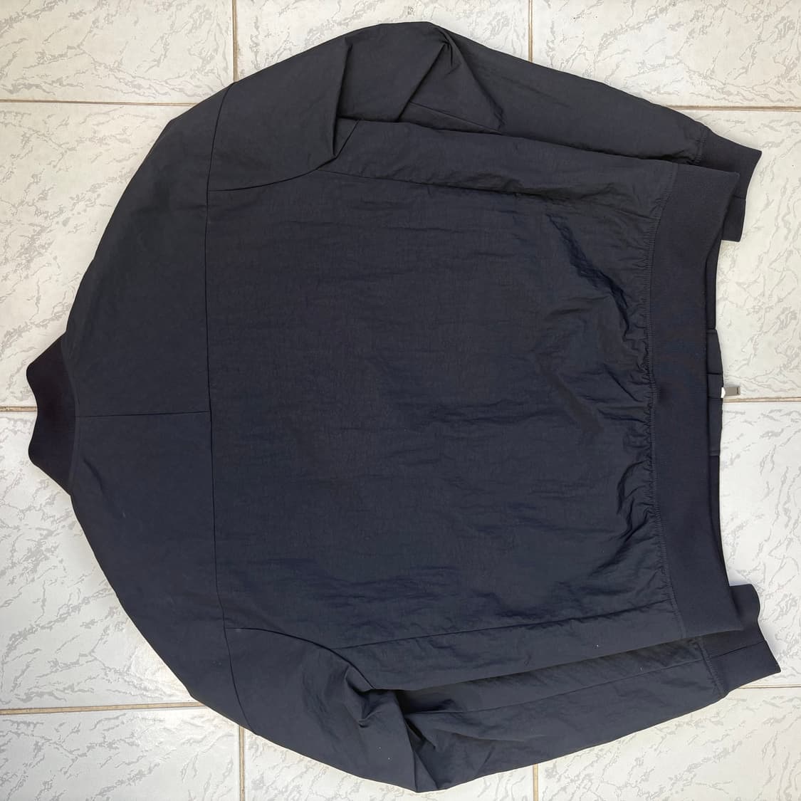 COS NYLON BOMBER JACKET 상품이미지3