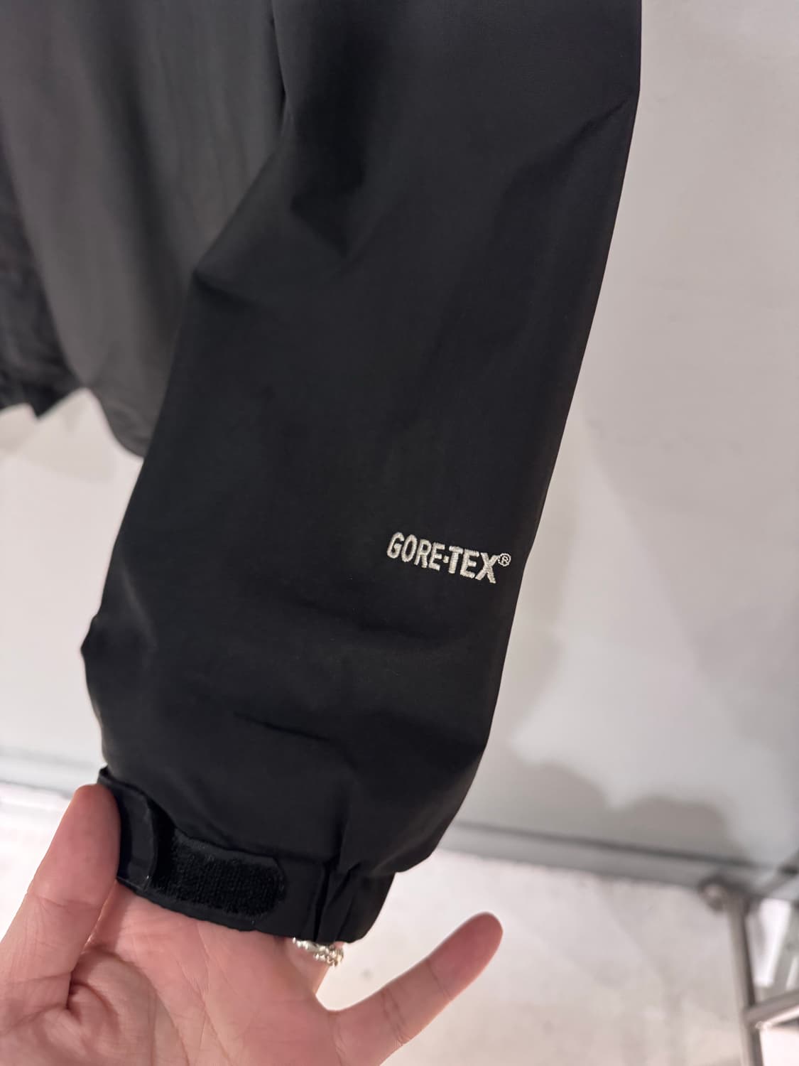 노스페이스 고어텍스 블랙 투웨이 바람막이  상품이미지6