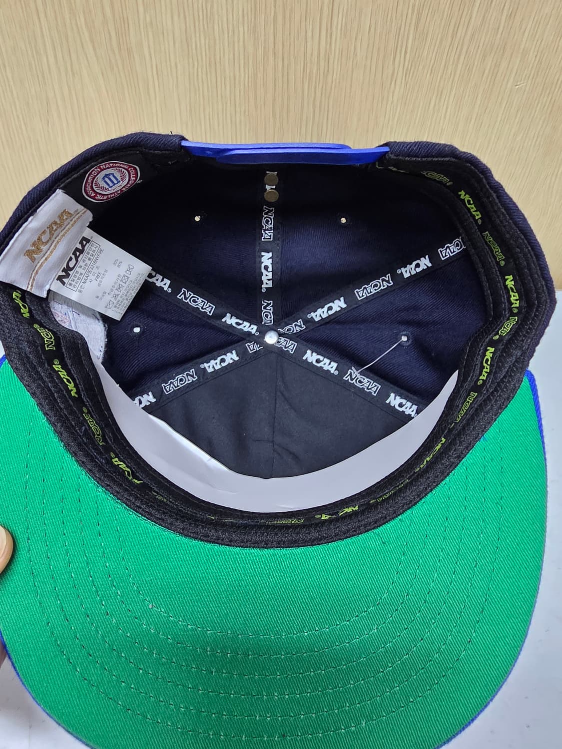 NCAA 애리조나 스냅백 미사용품 상품이미지4