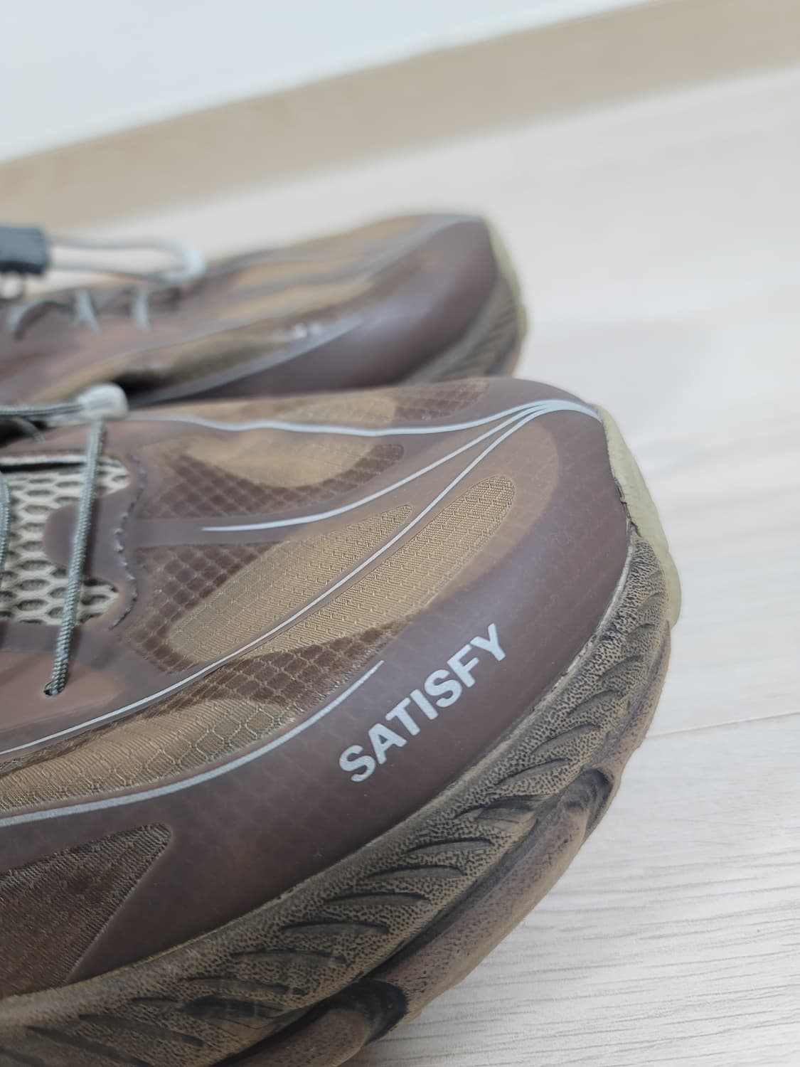 [275] <상태최상> 호카x새티스파이 마파테 스피드4 라이트러버 상품이미지5