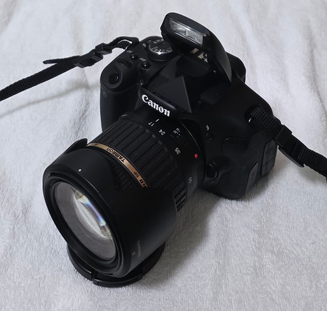 캐논 DSLR 600d 카메라와 탐론 17-50mm 렌즈 팝니다. 상품이미지1