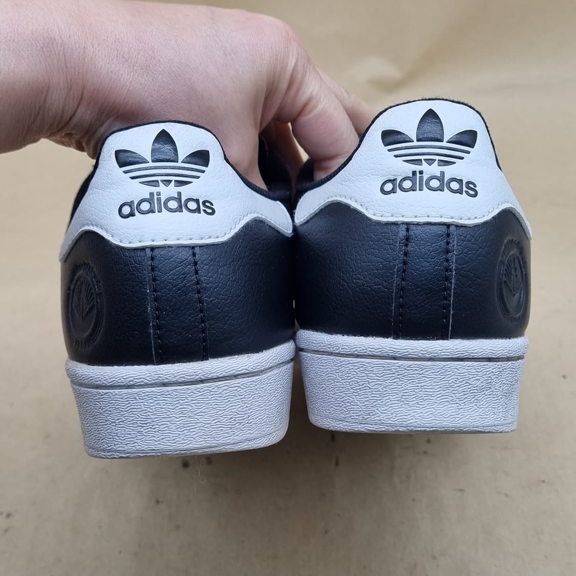 아디다스 슈퍼스타 오리지널 스니커즈 250 상품이미지4