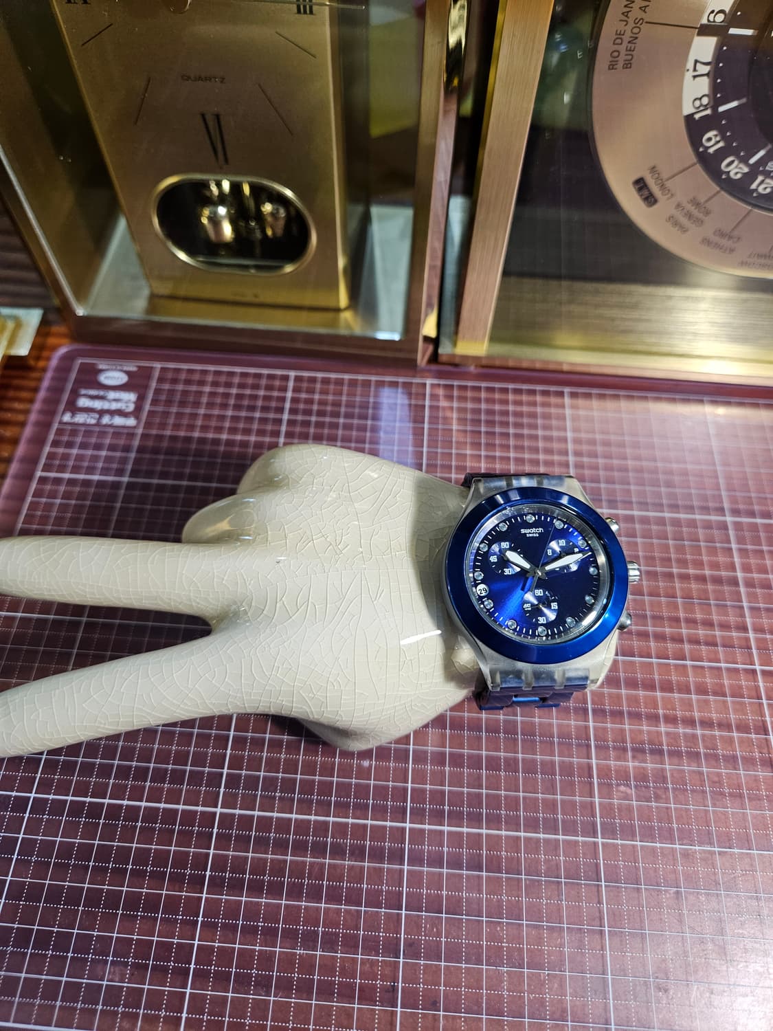 스와치 블루 아이러니 시계 크로노그래프 상품이미지2