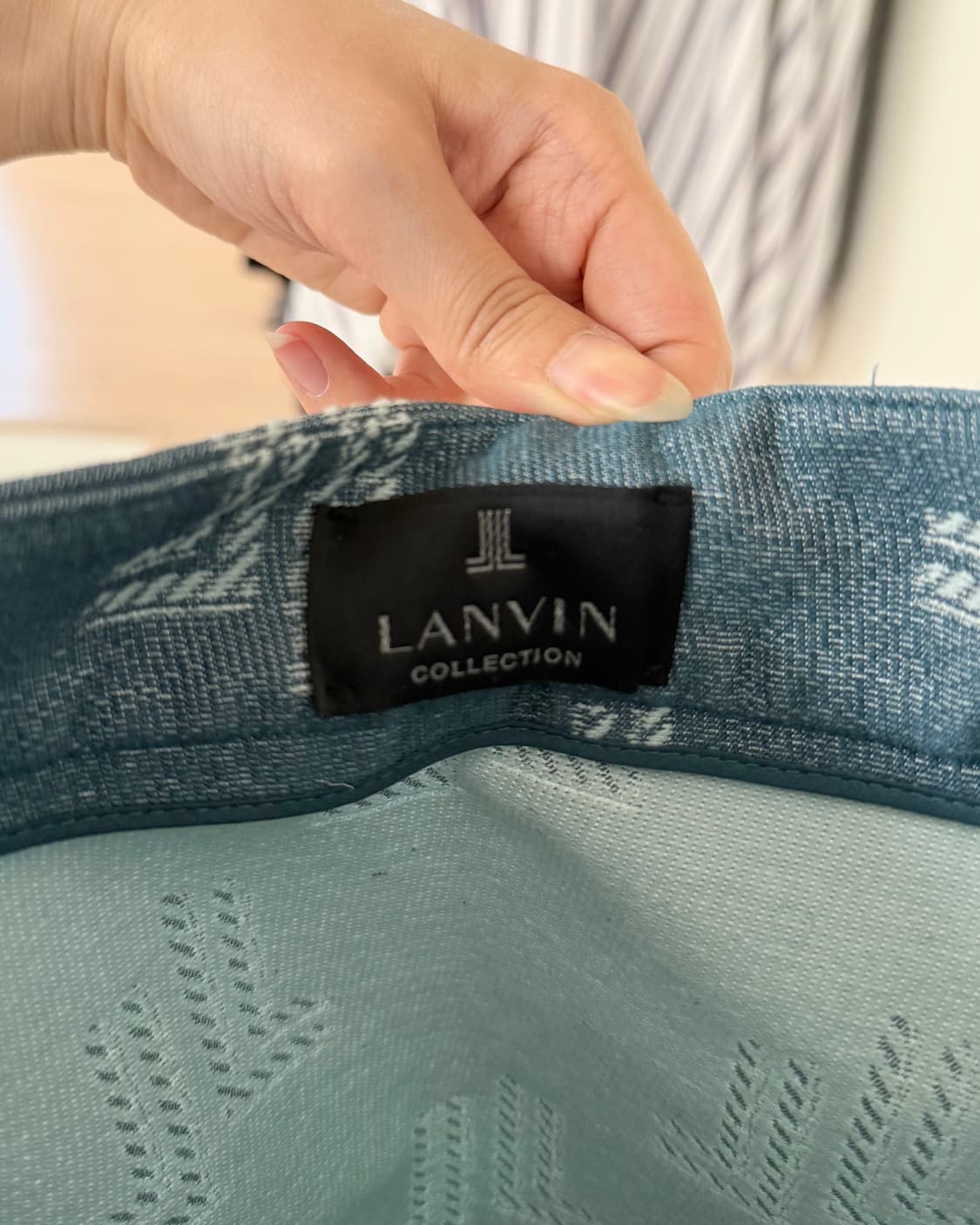 랑방 블루 로고 핀턱 미디스커트 상품이미지7