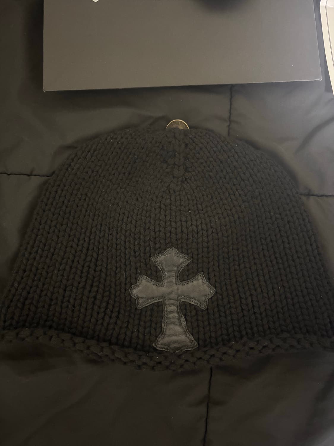 크롬하츠 크로스 레더 패치 비니 상품이미지2