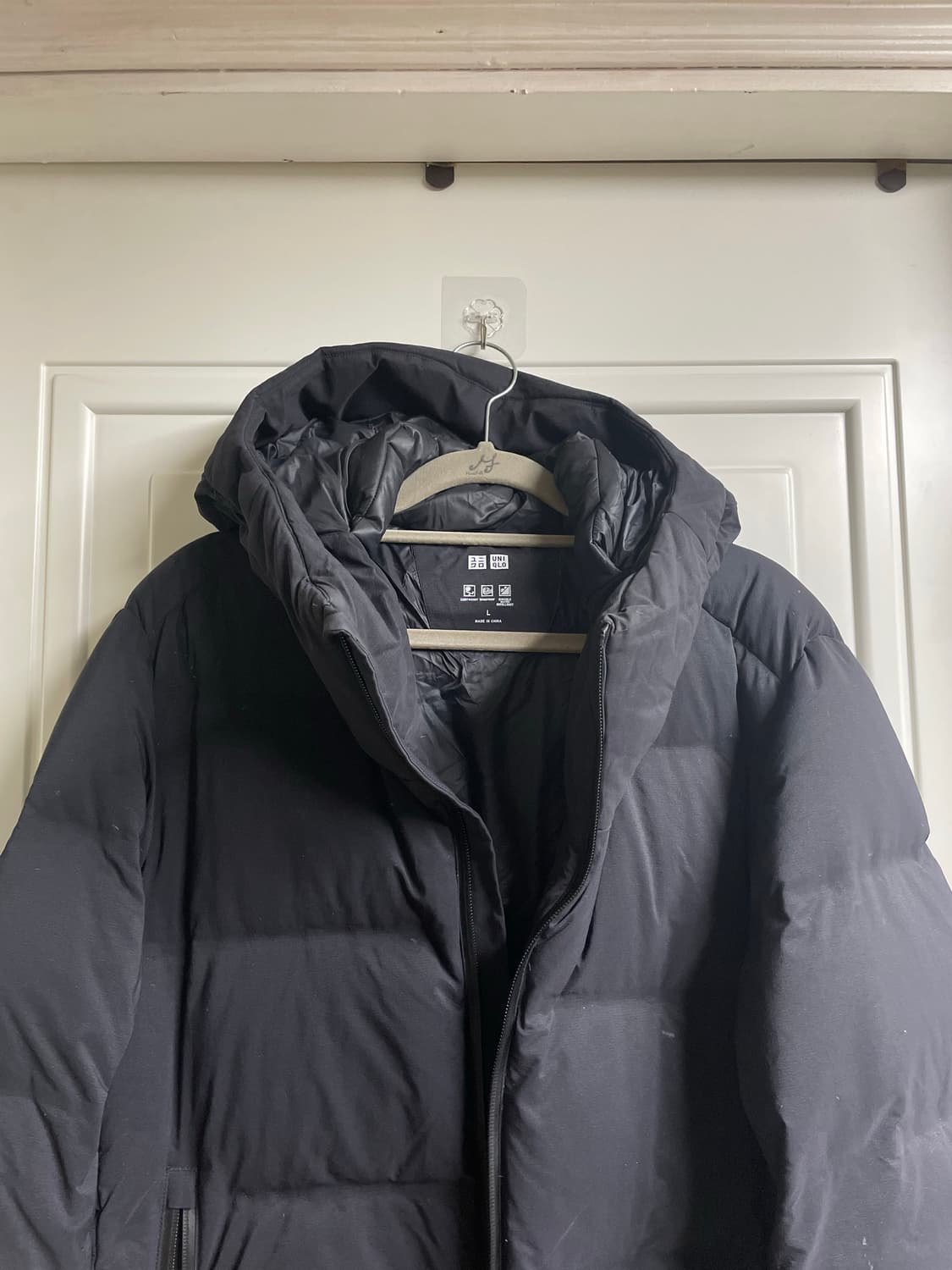 유니클로 심리스 다운 파카 상품이미지4