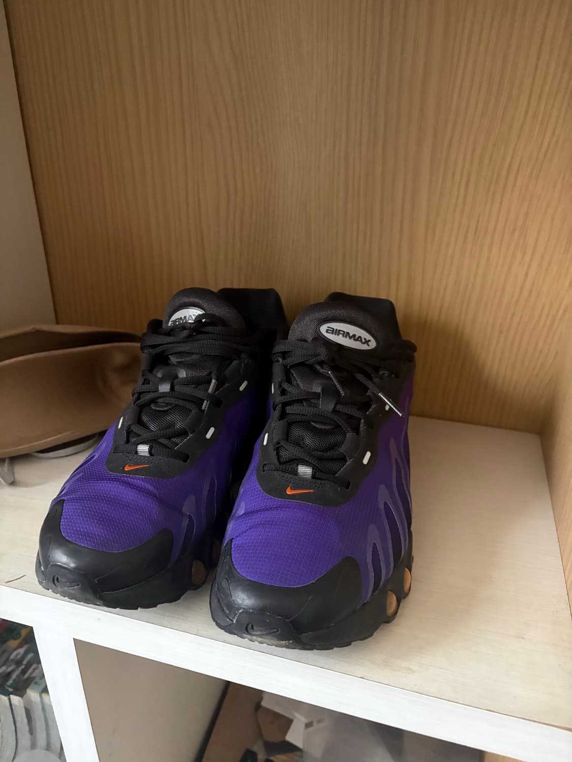 나이키 dn8 퍼플 280 상품이미지1