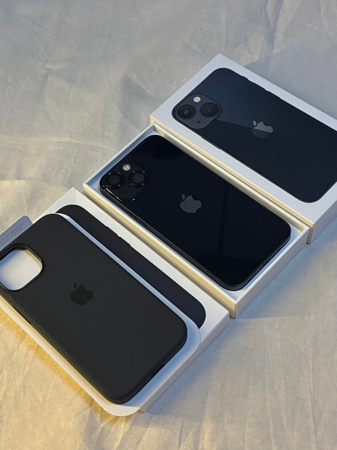 아이폰 13미니 미드나이트 256GB 상품이미지1