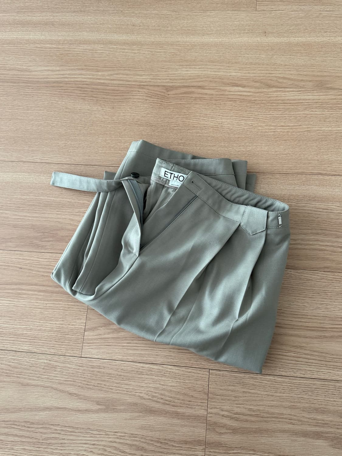 에토스 플레인 핀턱 트라우저 M 상품이미지3