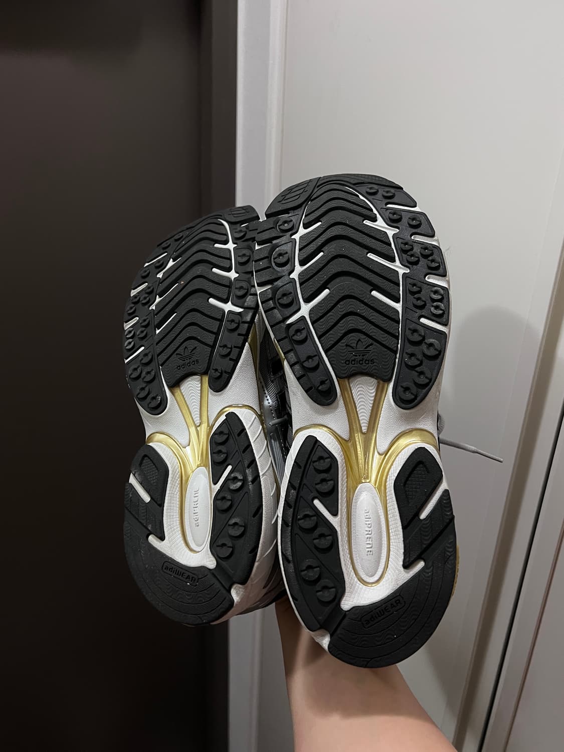 [295] 아디다스 스니커즈 상품이미지4